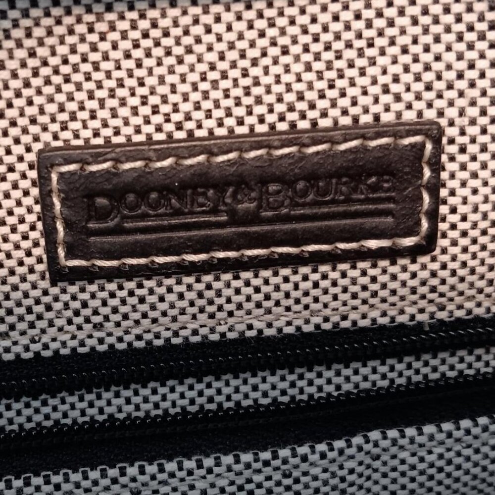 Dooney & Bourke Signature Logo Navy Canvas Bag Black Leather Straps and Trim - Picture 15 of 16